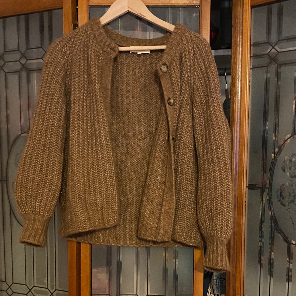 Sezane cardigan